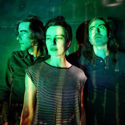 A Place To Bury Strangers : Gravir le mur du son