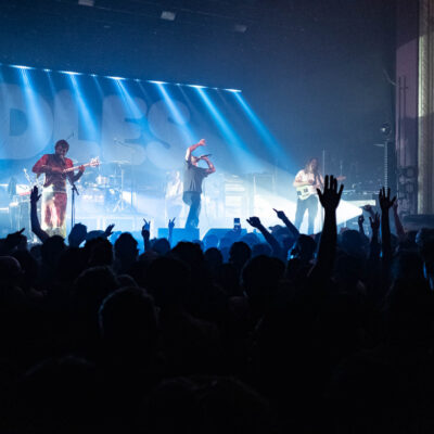 IDLES, post-punk et English Teacher, un acte de classe.