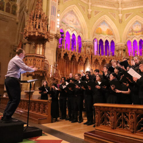 UdeM | Des voix lumineuses dans une calme nuit chorale