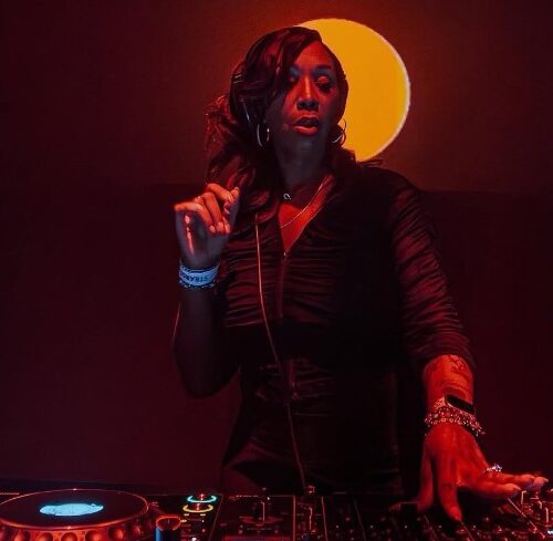 Première soirée Igloofest: DJ Minx côté techno