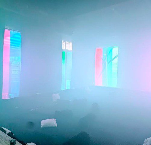 Velvet Fog & Hard Techno : Une nuit à Exposé Noir avec Yazzus, Tiga et DJ Tool