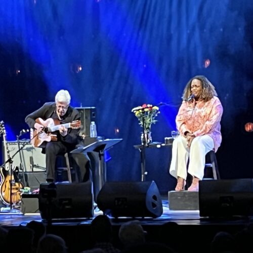 FIJM | Dianne Reeves et Romero Lubambo: Un duo intime de virtuoses