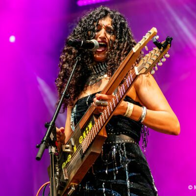 Nuits d’Afrique: Bab L’ Bluz Summons The Desert