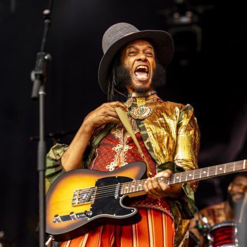 FIJM I Best Dressed, Most Possessed: Fantastic Negrito Stupefies Rogers Stage