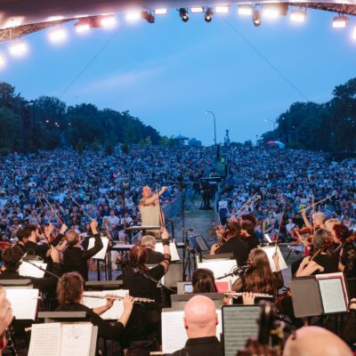 Orchestre métropolitain on Mount Royal: a big collective hug