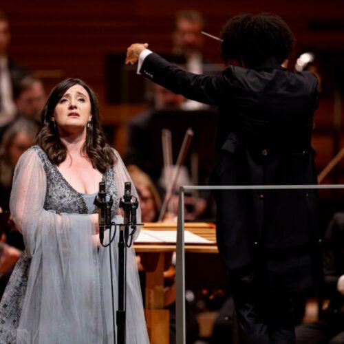 Virée classique | Helmchen and Taylor: Through a Storm of Emotions