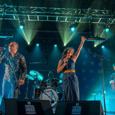 Fête de la musique de Tremblant : Bia et Maracuja – Passion Tropicale à la scène Québecor