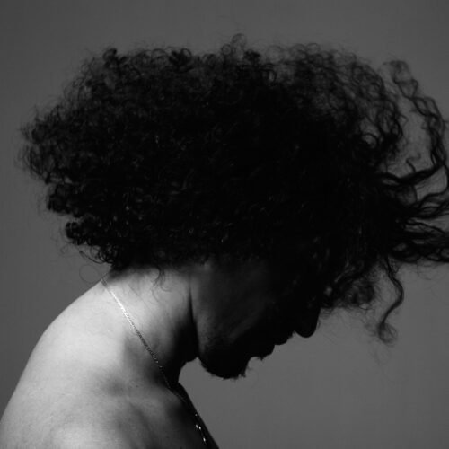 Boutique Feelings Announces Debut Album with “Long Shore”