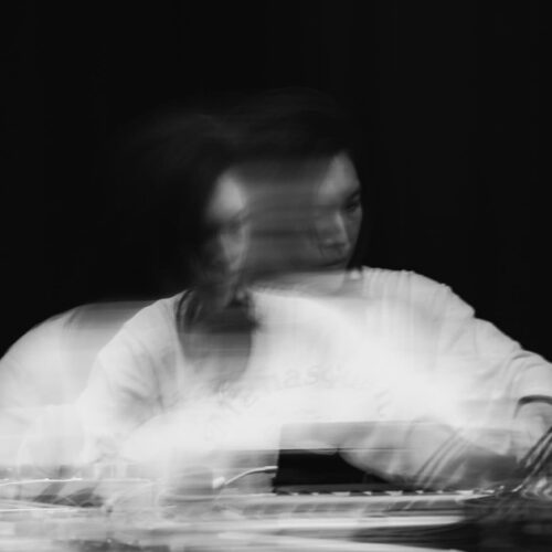 FLUX | L&rsquo;accordage du monde selon Liew Niyomkarn