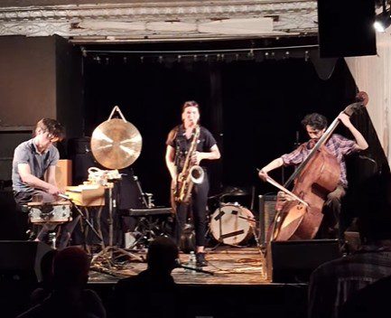 FLUX | A Fat Mardi Spaghetti