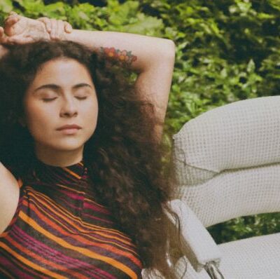 Silvana Estrada – Vendrán Suaves Lluvias