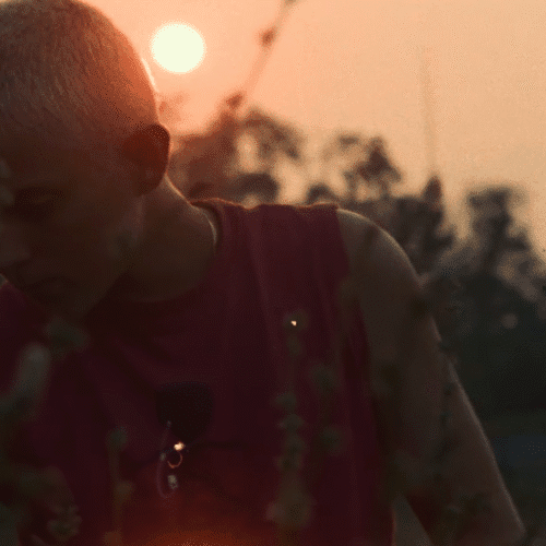 VIDEO PREMIERE: Dominique Claire – When We Get Older