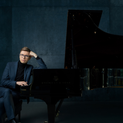 Víkingur Ólafsson joue Bach, Beethoven et Schubert à la salle Bourgie