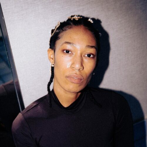 MHN | Naïma Frank nous dévoile “18 ans et plus”, le fruit d’une décennie d’exploration