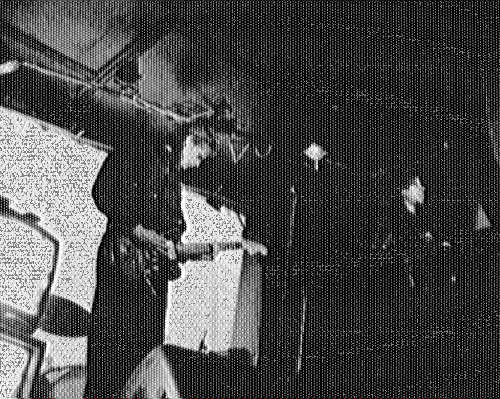 Taverne Tour | Scouring for Light on Saint-Laurent