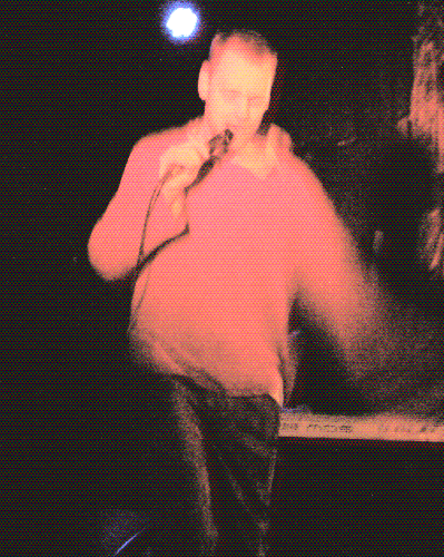 Taverne Tour | Sean Nicholas Savage envoûte la Sala Rossa