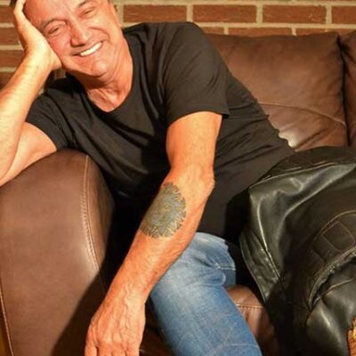 Claude Dubois – Dubois solide en liberté à la salle Louis-Fréchette