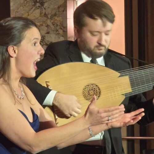 Ménestrel | Au 9e, a journey into a distant past