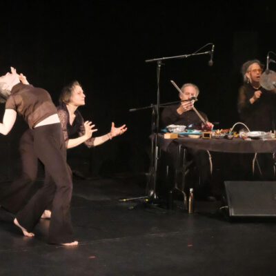 Semaine du Neuf | Nous perçons les oreilles: Surrendering Body and Mind to the Music