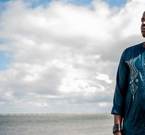 Kimi Djabaté : comme Mozart, une vie destinée à la musique