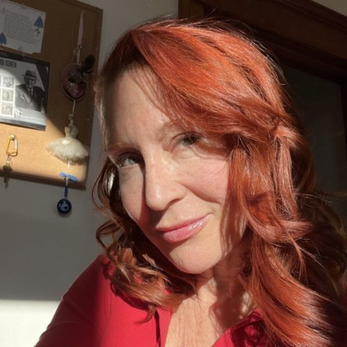 Le parcours riche et sinueux d’Irem Bekter