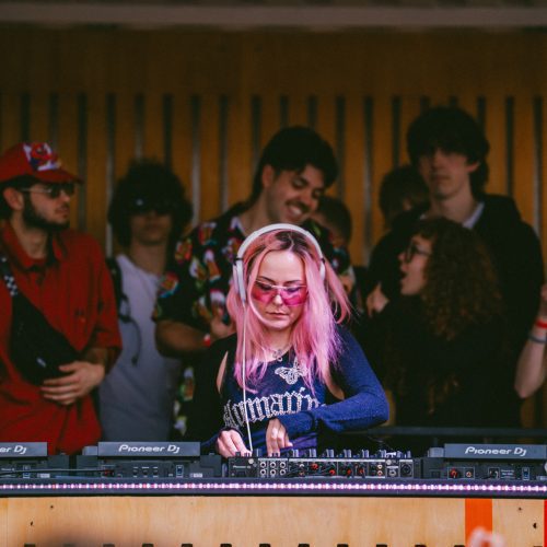 Palomosa 2026: Hannah Diamond nous offre le set de DJ le plus rose qui soit 