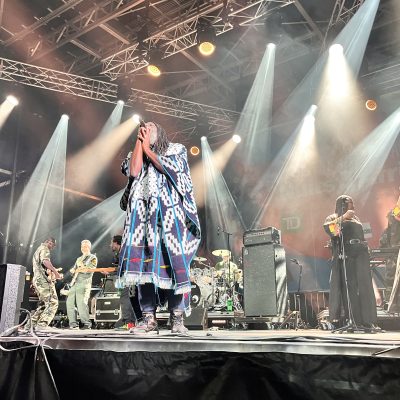 Nuits d&rsquo;Afrique 2026 | Entre reggae et militantisme, Tiken Jah Fakoly signe une clôture mémorable