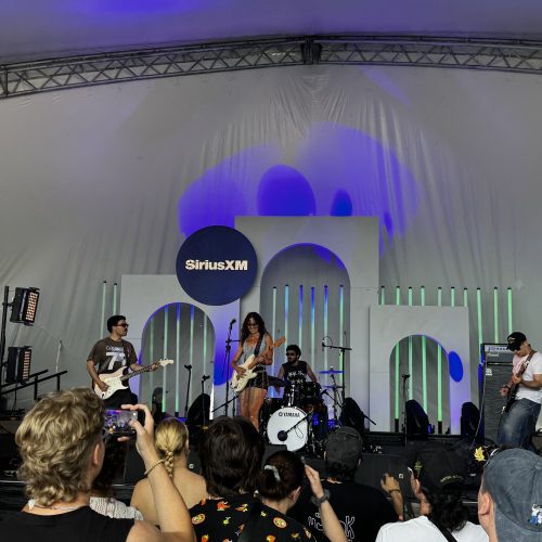 OSHEAGA 2026 I Hot Girls Listen to Museums
