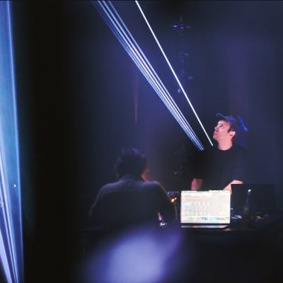 MUTEK 2026 |  Super Galaxy Meow Meow, quand la lumière répond