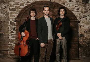 Trio Helios : l’esthétique de la laideur